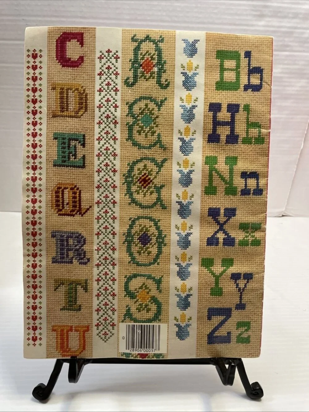 Leisure Arts Charted Alphabets & Borders Cross Stitch Volume 2 Leaflet 57 - VGUC